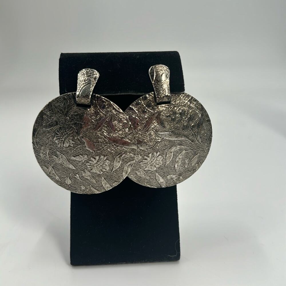 Vintage floral large disk earrings